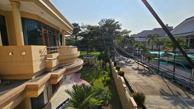 Dijual Rumah 4Br +Gudang