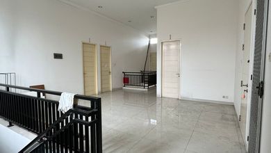 Dijual Rumah Murah Muara Karang 3.5lt