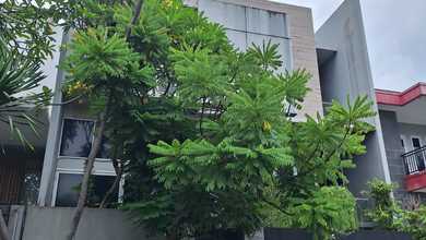 ******** di Permata Buana