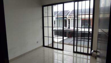 Dijual Rumah Green Lake City Cluster East Asia