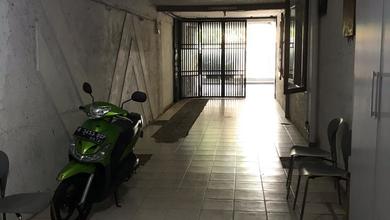 Dijual Rumah 2 Lantai Di Tomang