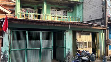 ******** Di.kembangan Utara Jakarta Barat