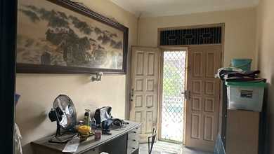 Rumah Bagus Semi Furnished di Green garden, Jakarta Barat