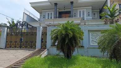 Rumah Karang Bolong  Ancol Jakarta Utara. Badan , Hadap Selatan