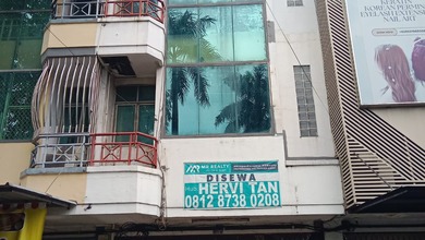 Disewa Ruko di Jalan Boulevard Taman Palem Lestari. Lokasi Strategis