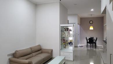 Dijual Cepat Rumah Bagus Taman Palem Blok A