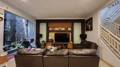 Rumah Daan Mogot Baru Uk 10x20, Jalan Boulevard, Siap Huni, Bagus