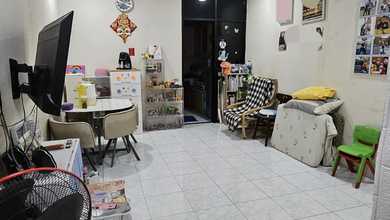 Rumah Bagus di Taman Pales Lestari, 2 Lantai Full Bangunan Semi Furnish