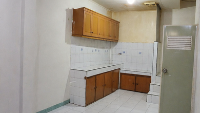 Rumah 2,5Lantai di Palem Lestari@ Jakarta Barat