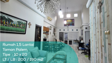 Rumah 1,5 Lantai Taman Palem, Tipe 10x20, LT/LB 200/190 m2, SHM