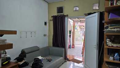 Rumah Bagus di Cipondoh Tangerang. Luas 6x10 Semi Furnish