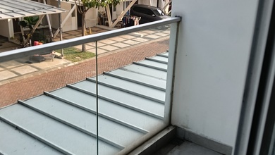 Rumah The Riviera At Puri 8x15