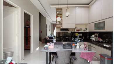 Dijual Cepat Rumah di Duta Garden Cluster Beverly. Bagus dan Rapih Semi Furnish