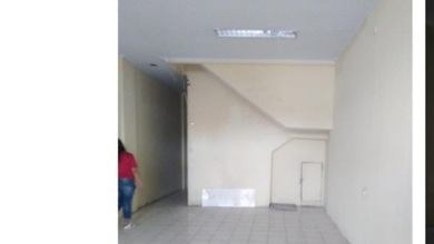 ******** 1 Business Park