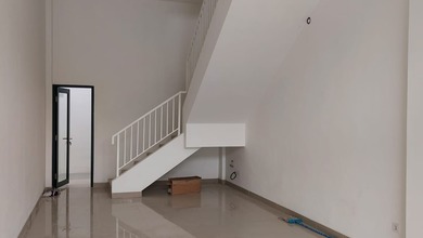 Disewa Ruko citra 8 aeropoint. Sudah Renov jadi 2 lantai full 