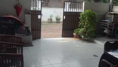 Dijual Rumah Bagus di Duta Garden. Luas 6X17m SHM