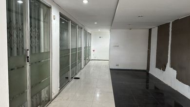 Disewakan Ruko Mutiara Taman Palem. 4 Lantai