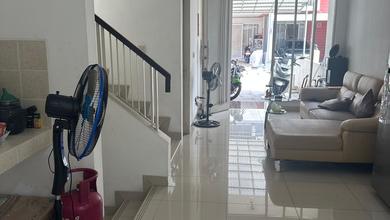 Rumah.bagus.golf Lake