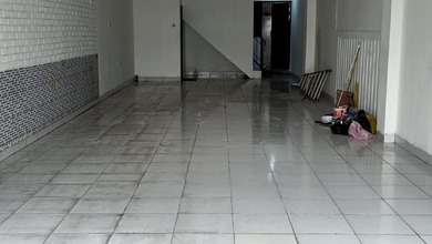 Disewakan Ruko 3 Lantai di Duta Garden. Pinggir Jalan
