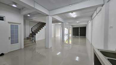 Ruko Gandeng Jl. Jawa Malang Taman Sari, Rapi Siap Pakai Lokasi Bagus