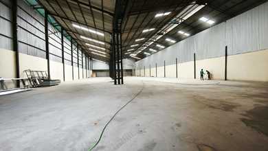 Gudang Bagus di Peta Selatan Kalideres, bisa masuk kontainer 40 feet