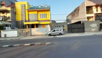 Gedung Perkantoran di Cempaka Putih, Lokasi Strategis