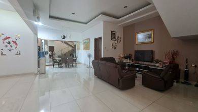 Jual Cepat Rumah Mewah di Taman Grisenda, Jakarta Utara, LT 200 m2