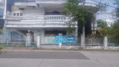 Dijual Rumah Tua di Green Garden, Posisi Hoek