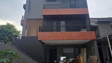 Rumah Mewah dan Modern di Sutera Feronia Park Alam Sutera. Lokasi Premium