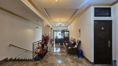 Dijual Rumah 3 Lantai di Walet Permai Pik