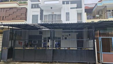 Rumah taman palem lestari 2 lantai minimalis siap huni SHM