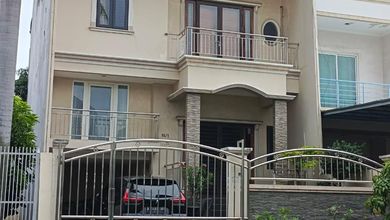 Rumah 3 Lantai di Puri Gardena Sudah Renovasi dekat sekolah dan toll