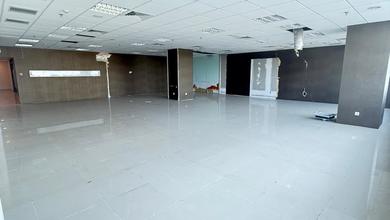 Disewa Office Space di The Suites Tower, Pik 1