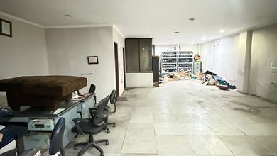 Disewakan Gudang di kapuk. Akses kontainer 40”