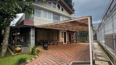  Dijual Villa di Puncak Bogor