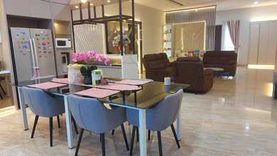 Rumah 3 Lantai Bagus Furnished di Golf Island, Jakarta Utara