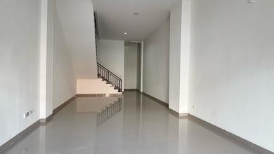 Disewakan Ruko Brand New Osaka Pik2, 3 Lantai