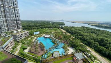 Apartment Gold Coast Furnished 3 BR Siap Huni