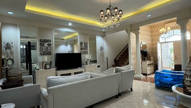 Rumah Cantik Siap Huni di Raffles Hills Cibubur