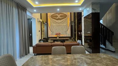 Rumah Siap Huni di Zora Bsd, Full Bangunan, 9x17 