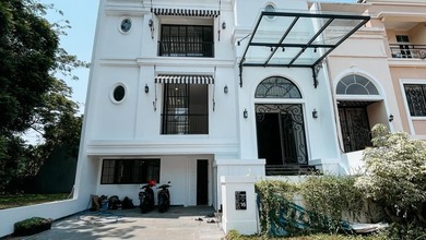 Rumah Mewah Brand New di Pik 1 Jakarta Utara Cluster Florence. Lokasi Strategis