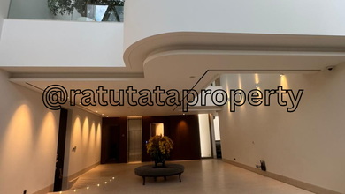 Rumah Mewah di Pantai Indah Kapuk. Siap Huni Full Furnish