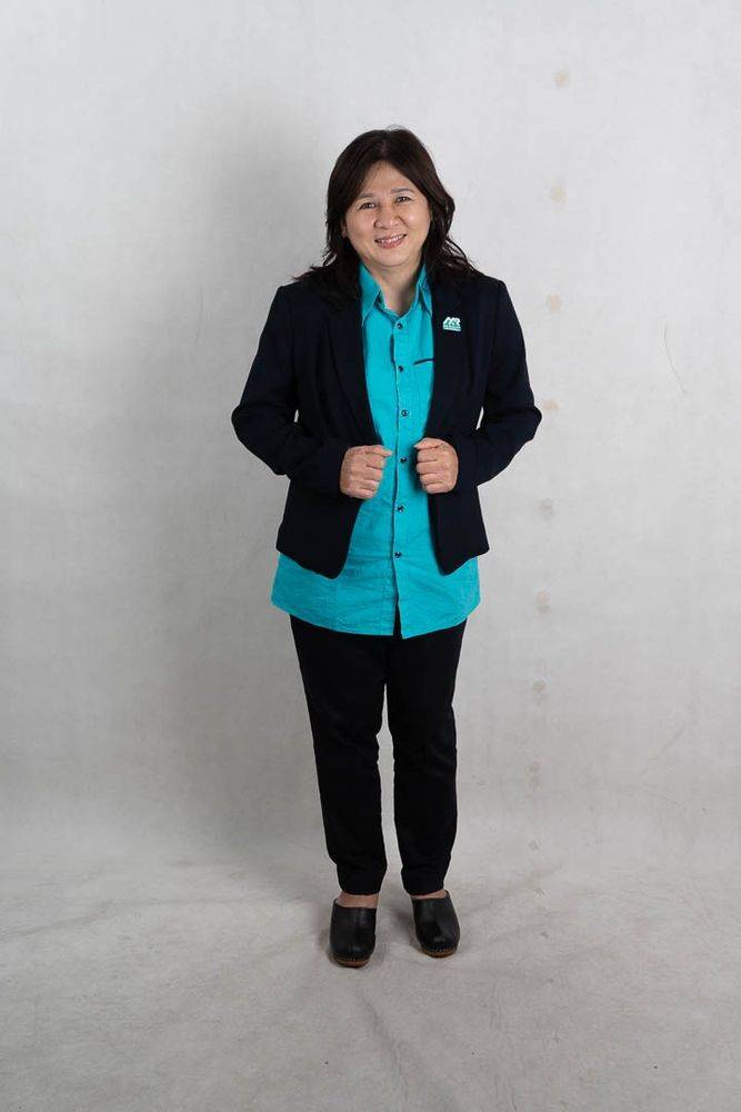 JULIA F | Agen Properti MR Realty