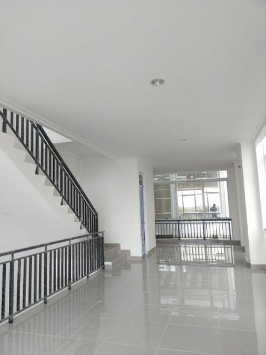 Ruko Gandeng Shibuya Pik2, Ukuran 4,5x16,25 Siap Pakai