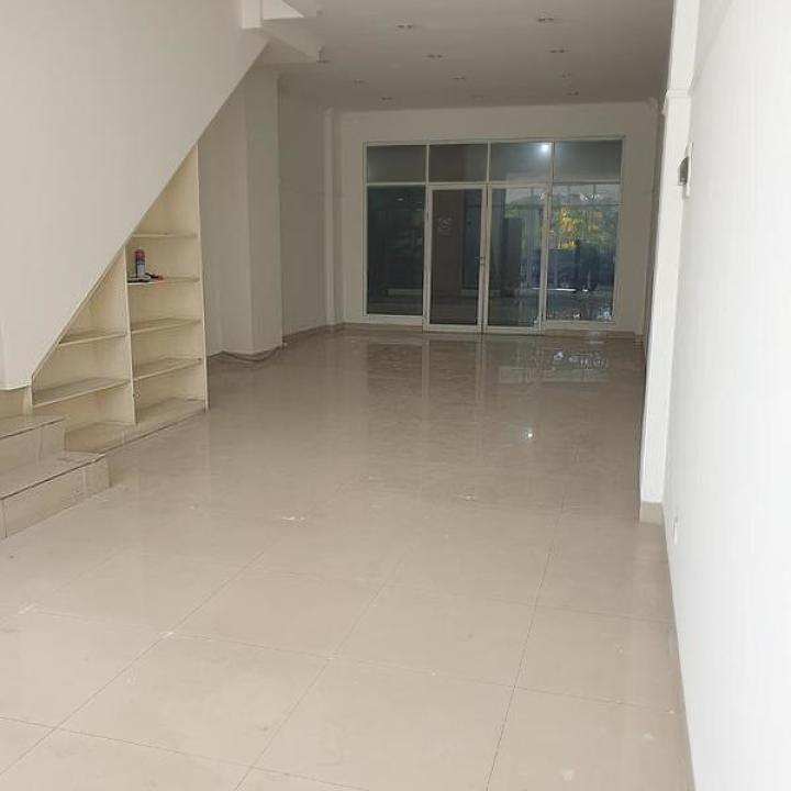 Disewakan Ruko Metro Broadway PIK