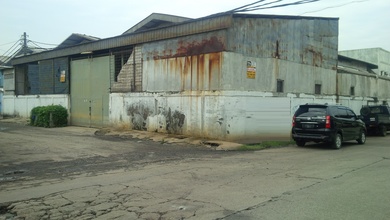 Gudang Komplek Miami Kapuk Kamal - Hoek !!