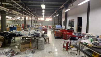PABRIK dan KANTOR GARMEN KAMAL MUARA GOOD LOCATION DEKAT AKSES TOL