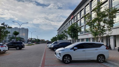 Ruko Golf Island - siap Pakai dekat Pantjoran PIK