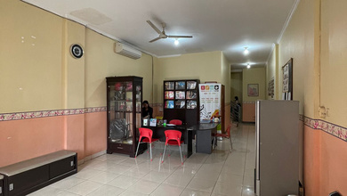 Ruko Muara Karang Posis Bagus Jalan Lebar 