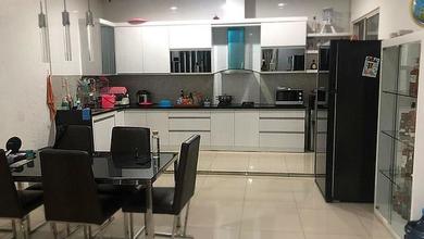 Rumah Puri Mansion siap huni ukuran 8x17 furnish